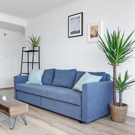 Sunny Beachfront Apt In Costa Da Caparica Almada